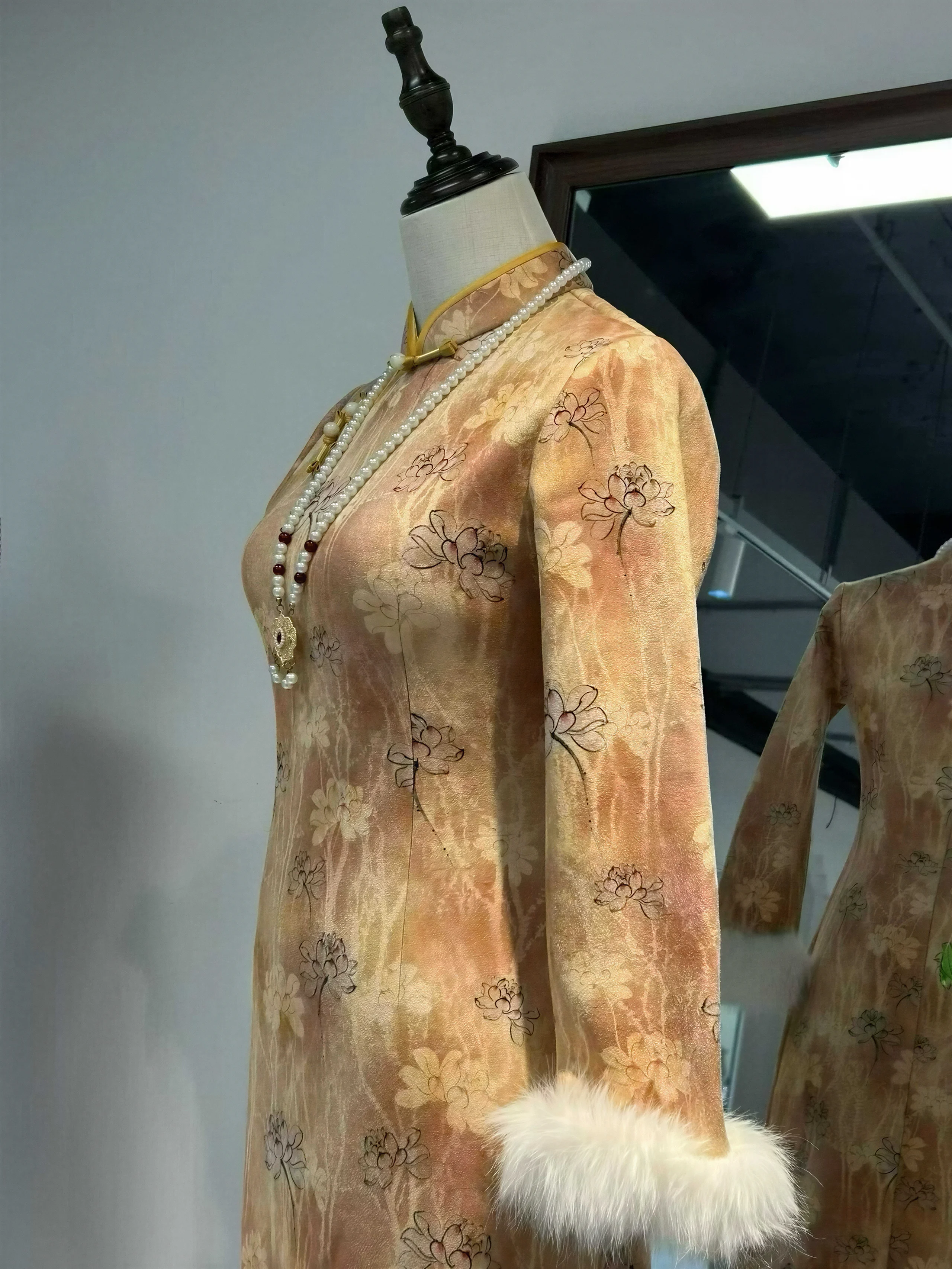 The Amber Lotus - Vista 9